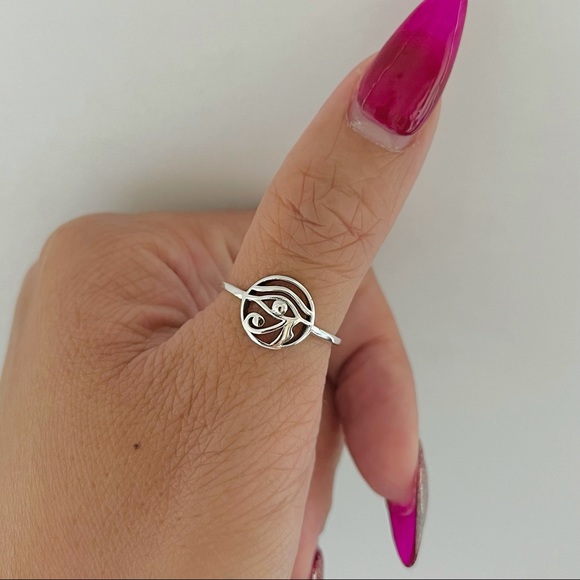 Sterling silver eye of Horus, eye of Horus ring, silver eye of Horus, Egyptian - Picture 5 of 10